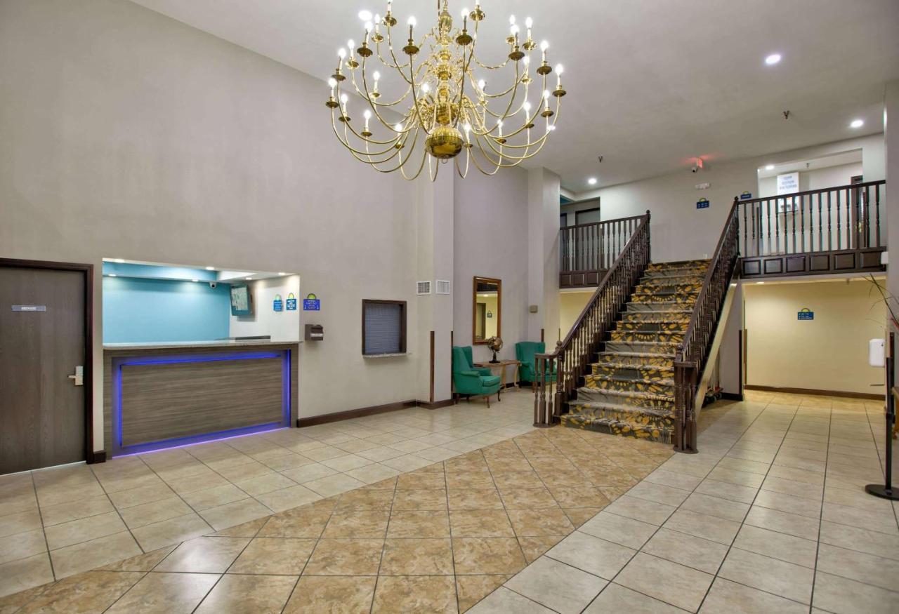 Days By Wyndham Tunica Hotel